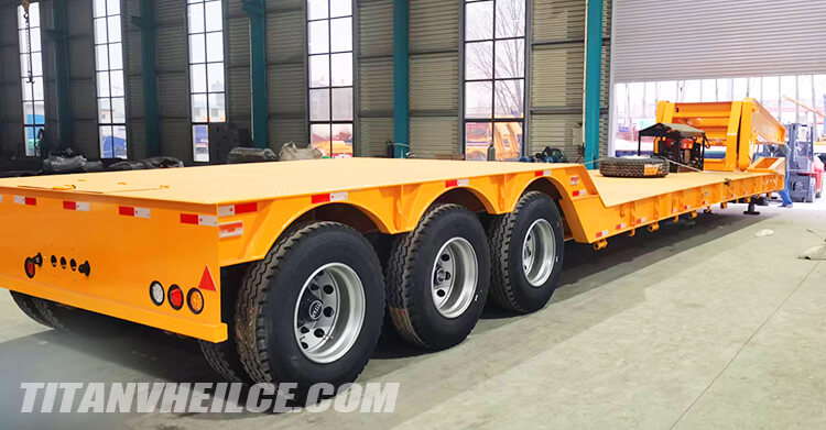 Remolque de Cuello de Cisne Desmontable a la Venta en El Salvador