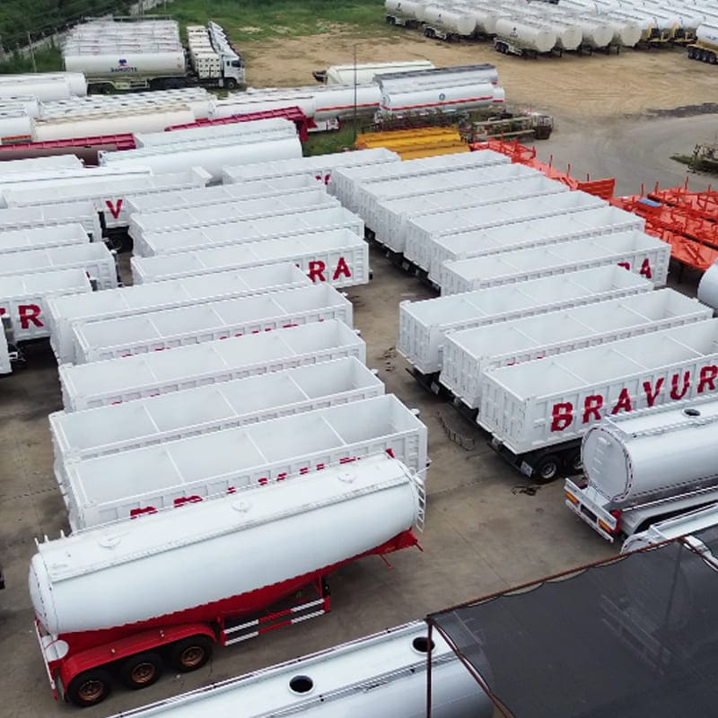 TITAN provides professional dump trailer transportation services to customers worldwide, ensuring every vehicle is delivered in top condition. Currently, TITAN primarily utilizes two international transportation methods: The first is container transport. Based on the structural characteristics of dump trailers, TITAN disassembles and reinforces the vehicle body to ensure it can be safely loaded into a standard 40-foot container. This method is safe, cost-effective, and effectively prevents moisture and corrosion during long-distance ocean transport, making it suitable for long-distance transportation. The second is roll-on/roll-off (RO-RO) transport. The entire vehicle remains undisassembled and, after being fully wrapped in tarpaulin for protection, is transported directly onto the vessel's hold. RO-RO transport is efficient and convenient, making it particularly suitable for large-volume exports or customers with tight delivery deadlines. Before shipment, TITAN rigorously tests and inspects each dump trailer, including hydraulic system testing, lift stability testing, weld strength checks, and vehicle functionality testing, to ensure stable, safe, and reliable operation. Regardless of the mode of transportation chosen, TITAN always adheres to the principle of 