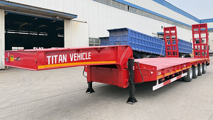 Semi Remolque de Cama Baja de 4 Ejes en Venta en Costa Rica