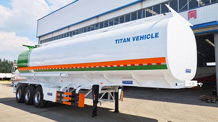 Trailer Tanque Cisterna para Combustible de 3 Ejes en Venta en Costa Rica