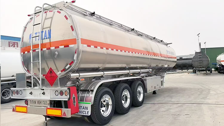 Remolque Cisterna de Combustible de Aluminio de 3 Ejes en Venta en Costa Rica