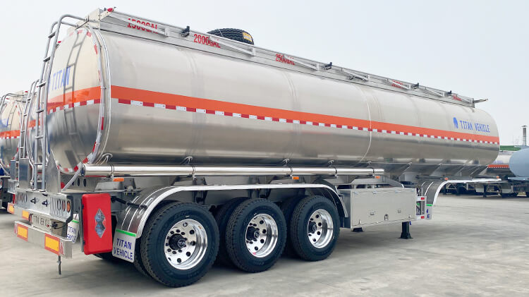 Remolque Cisterna de Combustible de Aluminio de 3 Ejes en Venta en Costa Rica