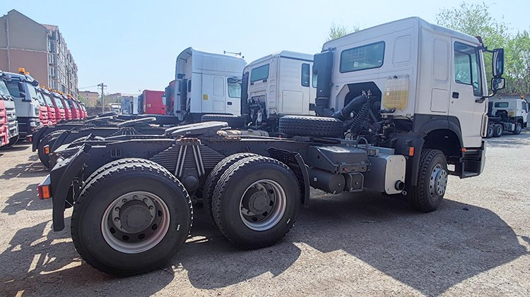 Precio Camión Tractor Sinotruk Howo 6x4 en Venta en Costa Rica