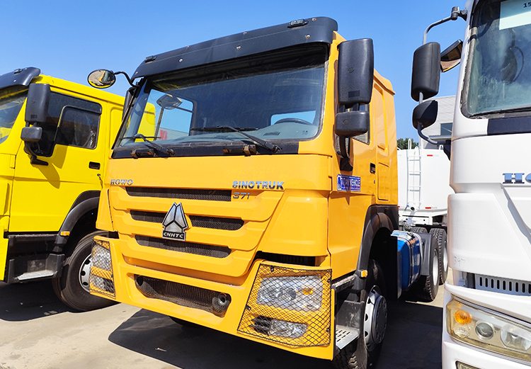 Cabeza de Camión Howo Sinotruk, Camión Cabeza Tractora en Venta en Costa Rica