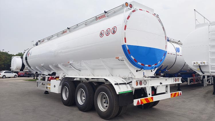 3 Axle Fuel Tanker Trailer for Sale
