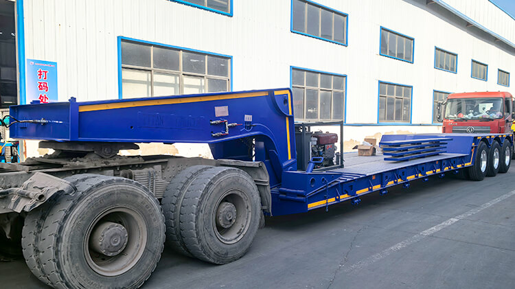 80 Ton Detachable Gooseneck Lowboy Trailer for Sale in Ghana