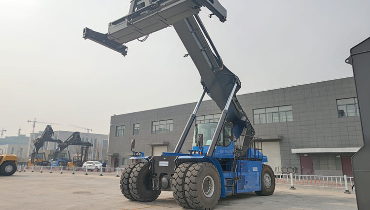 Reach Container Stacker for Sale in Nigeria