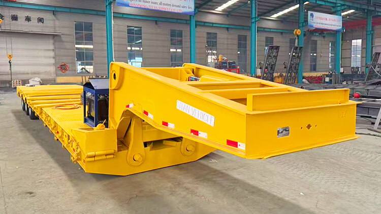 Remolque Cama Baja Cuello de Ganso Desmontable en Venta en Costa Rica