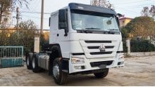 camion tractor howo 380