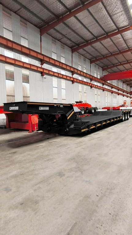 3 Axle 80 Ton Removable Gooseneck Trailer RGN for Sale